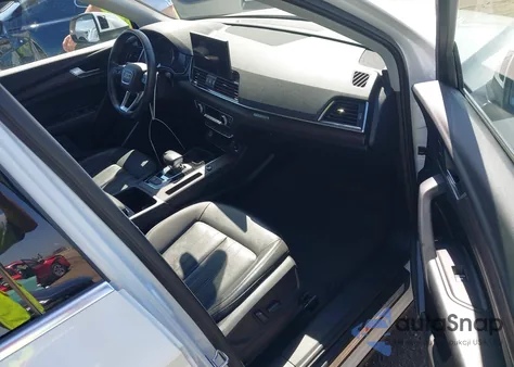 2022 Audi Q5 Premium 45 Tfsi S Line Quattro S Tronic из США, поврежденный, VIN WA1GAAFY0N2101561